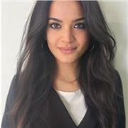 Offro lezioni, ripetizioni e conversazione per ampliare il lessico e migliorare la pronuncia.
Ho vissuto 10 anni in UK.